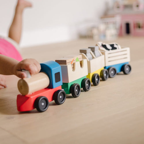 Melissa & Doug Wooden Farm Train Toy Set (Wooden Toys)